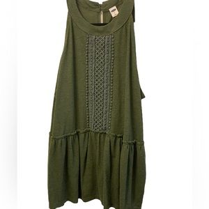 XL Old Navy olive green cut out tank